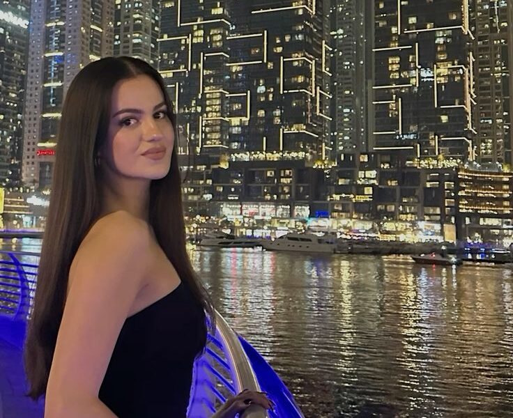 Meera : Friendly escort girl