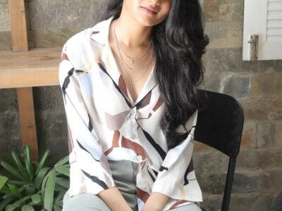 Farah:young chicky sexy girl